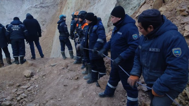 Майқайың кенішінде екпіні күшті жел мен боран іздеу жұмыстарын қиындатып жатыр