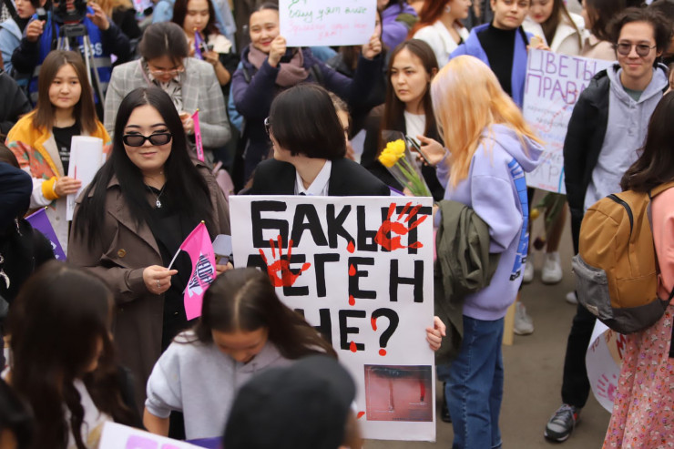 Алматы әкімдігі әйелдерге қатысты митинг өткізуге рұқсат берді