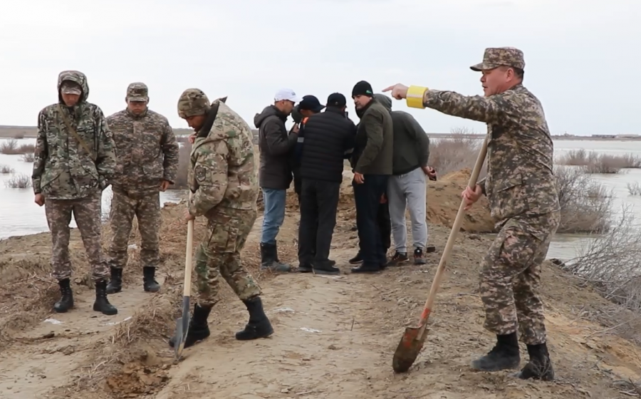 Ұлы Жем өзені арнасын бұру үшін жасанды бөгеттерді жару жұмыстары басталды