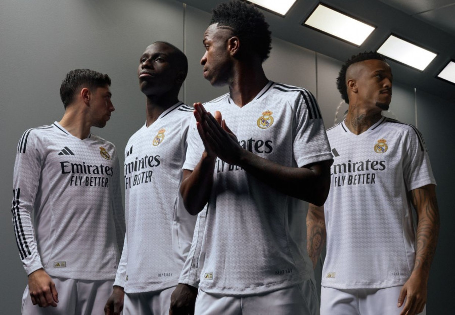 "Реал Мадрид" жаңа маусымға арналған спорттық жейдесін таныстырды