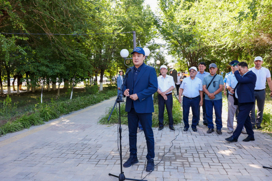 Ербол Қарашөкеев төтенше жағдайдан зардап шеккен жаңатастықтардың жағдайымен танысты