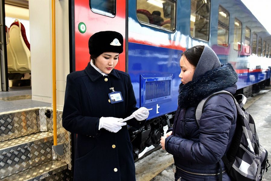 Астанадан электрлі жаңа пойыздар жолға шықты