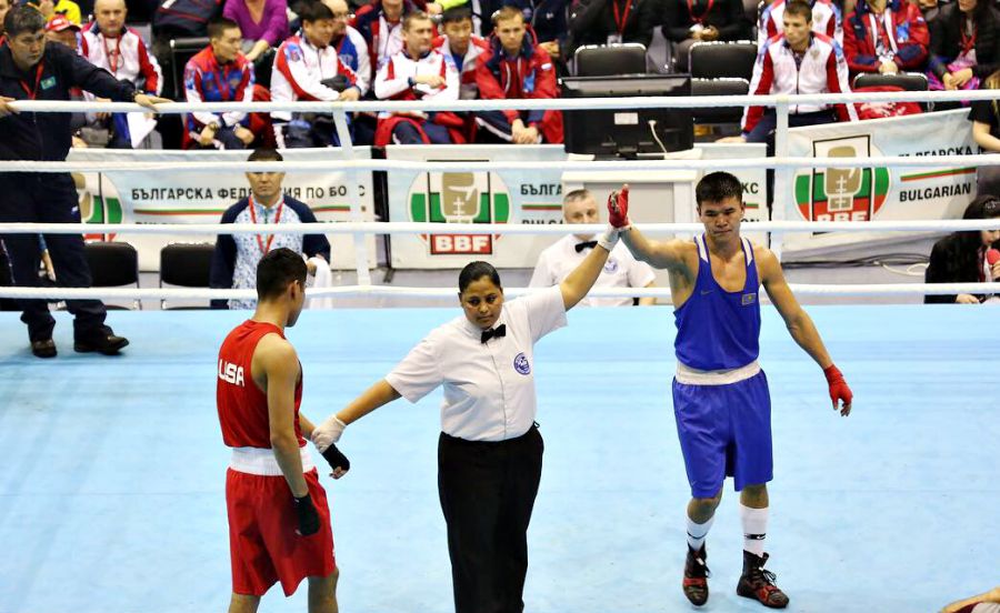 Қазақстандық бес боксшы да Болгариядағы турнирдің финалына шықты