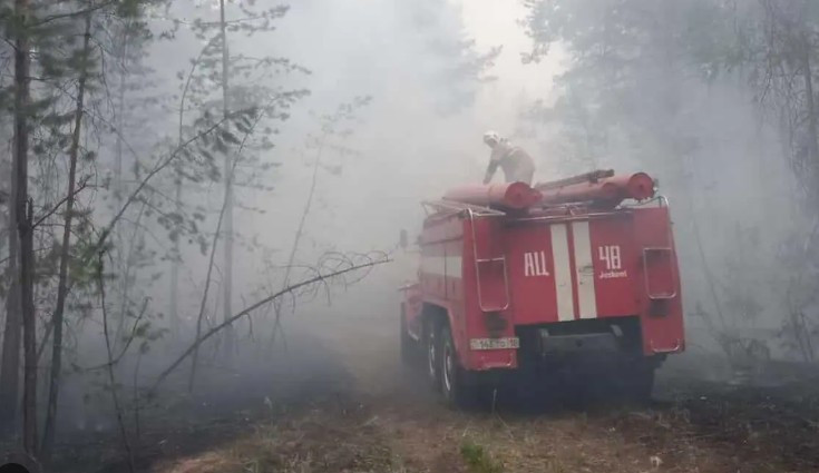 Өскемендік университет өрттен зардап шеккен отбасылардың балаларына білім беру гранттарын бөледі