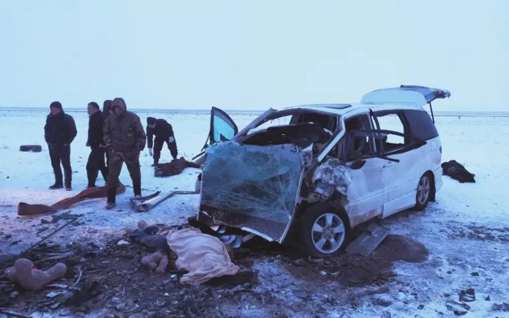 "Жерлеу рәсіміне бара жатқан". БҚО-да бір үйдің 4 адамы қаза тапқан жол апатына қатысты тың дерек шықты