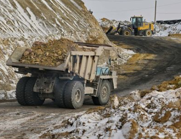 Павлодар облысында шахтаға түсіп кеткен автобусты іздеу жұмыстары әлі жүріп жатыр